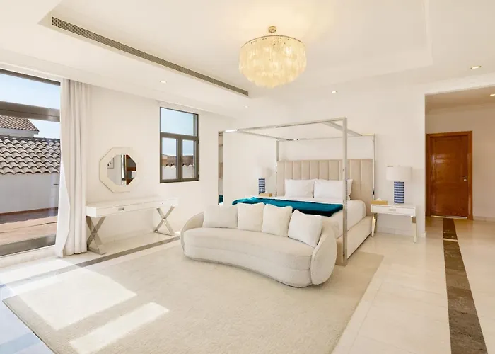 Maison Privee - Luxury Villa With Dramatic View Private Beach & Pool