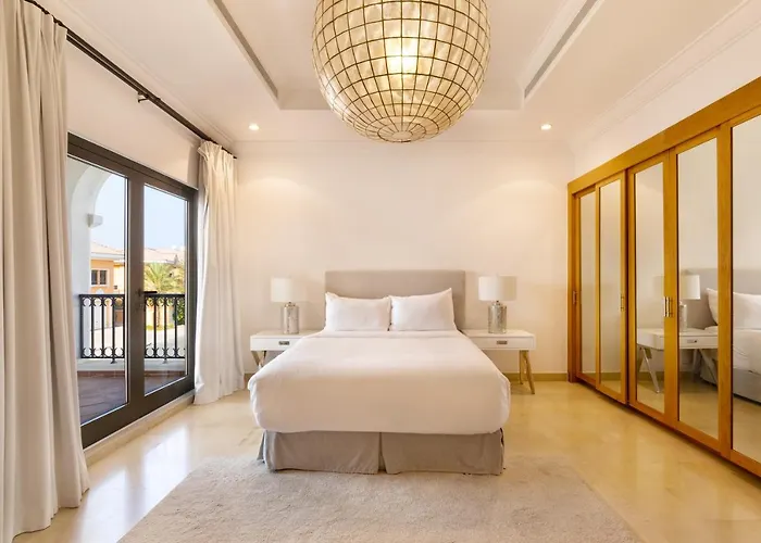 Maison Privee - Luxury Villa With Dramatic View Private Beach & Pool